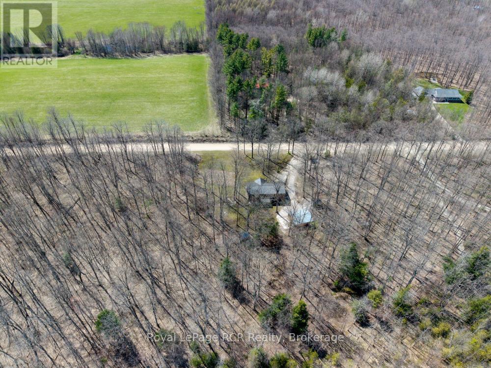 












214333 BASELINE ROAD

,
West Grey,




Ontario
N0G1S0

