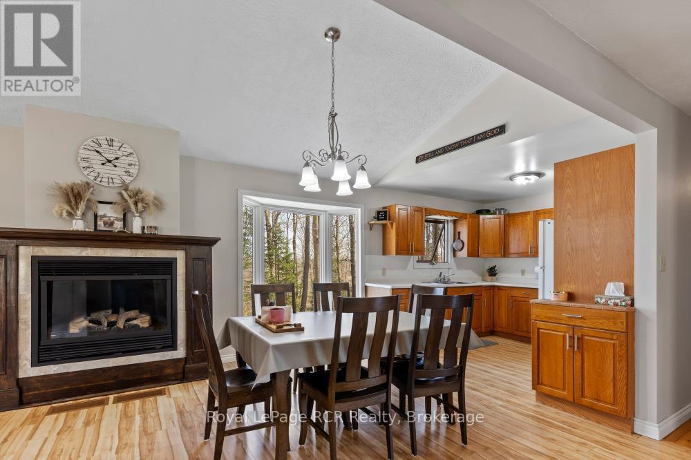












214333 BASELINE ROAD

,
West Grey,




Ontario
N0G1S0

