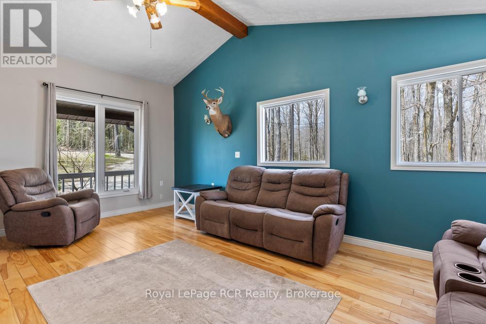 












214333 BASELINE ROAD

,
West Grey,




Ontario
N0G1S0

