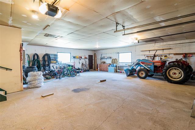 









1194


ANDRECHUK

RD,
Ritchot Rm,




MB
R5A 1E7

