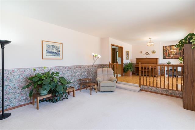 









1194


ANDRECHUK

RD,
Ritchot Rm,




MB
R5A 1E7

