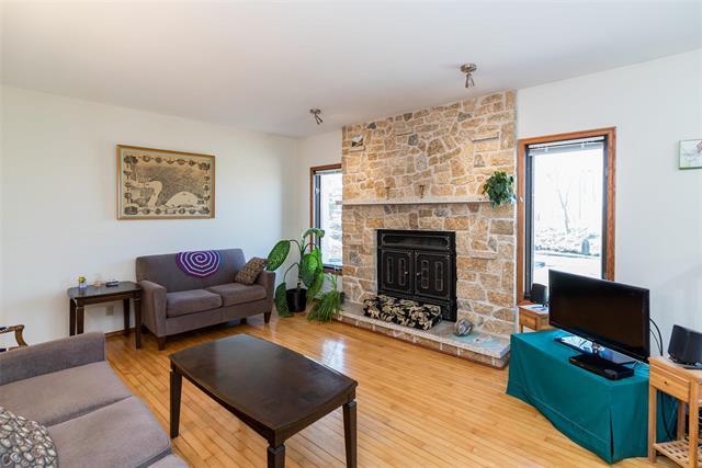 









1194


ANDRECHUK

RD,
Ritchot Rm,




MB
R5A 1E7


