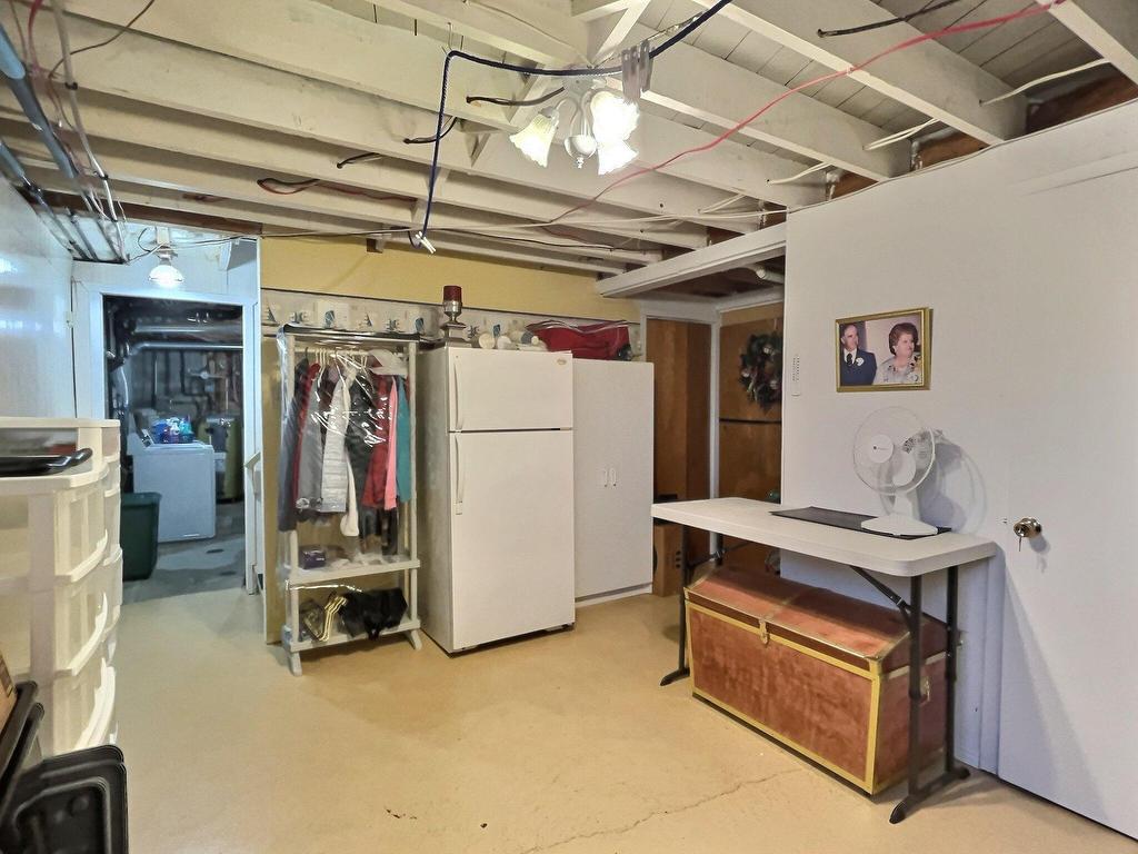 









869

 - 873


Rue Guilbert

,
Trois-Rivières,




QC
G8T5V3

