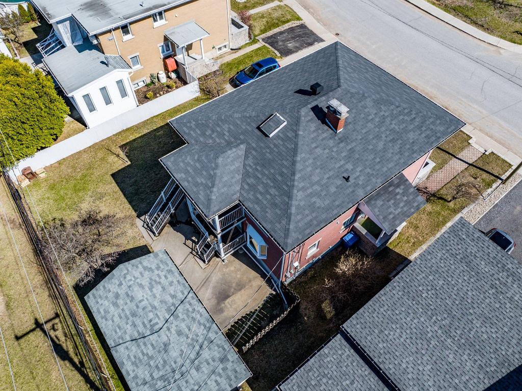 









869

 - 873


Rue Guilbert

,
Trois-Rivières,




QC
G8T5V3

