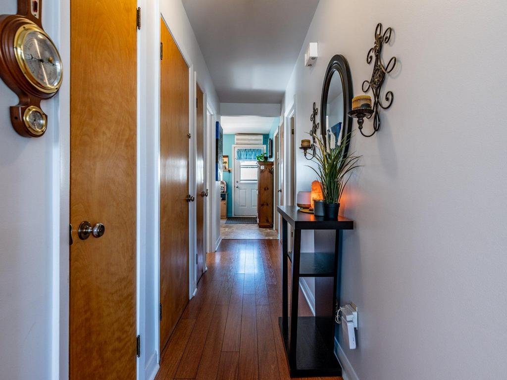 









869

 - 873


Rue Guilbert

,
Trois-Rivières,




QC
G8T5V3

