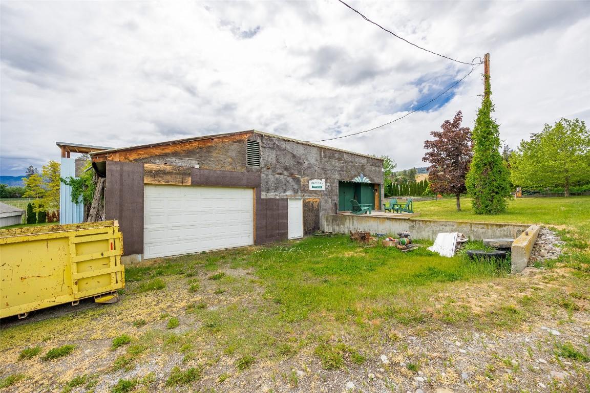 









3544


Elliott

Road,
West Kelowna,




BC
V4T 1N9

