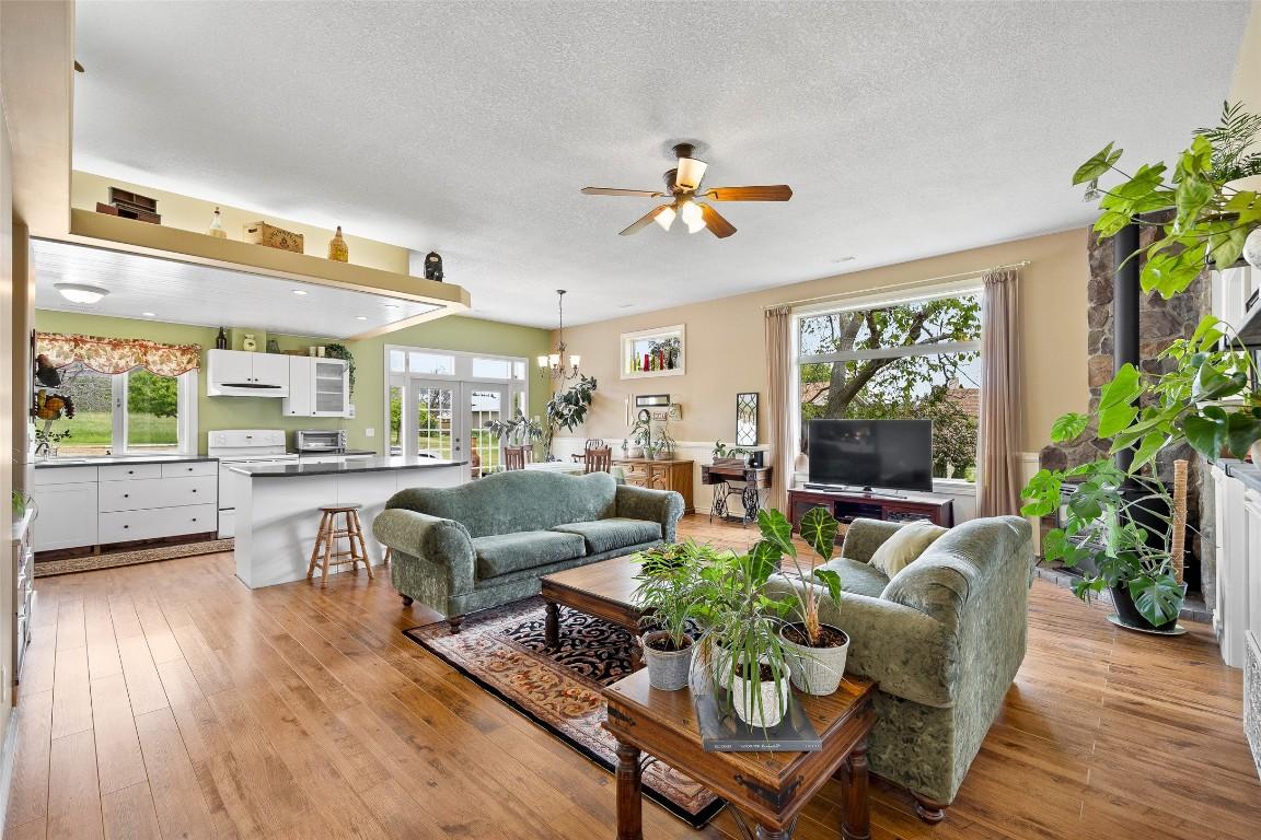 









3544


Elliott

Road,
West Kelowna,




BC
V4T 1N9

