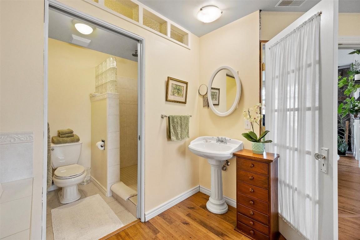 









3544


Elliott

Road,
West Kelowna,




BC
V4T 1N9

