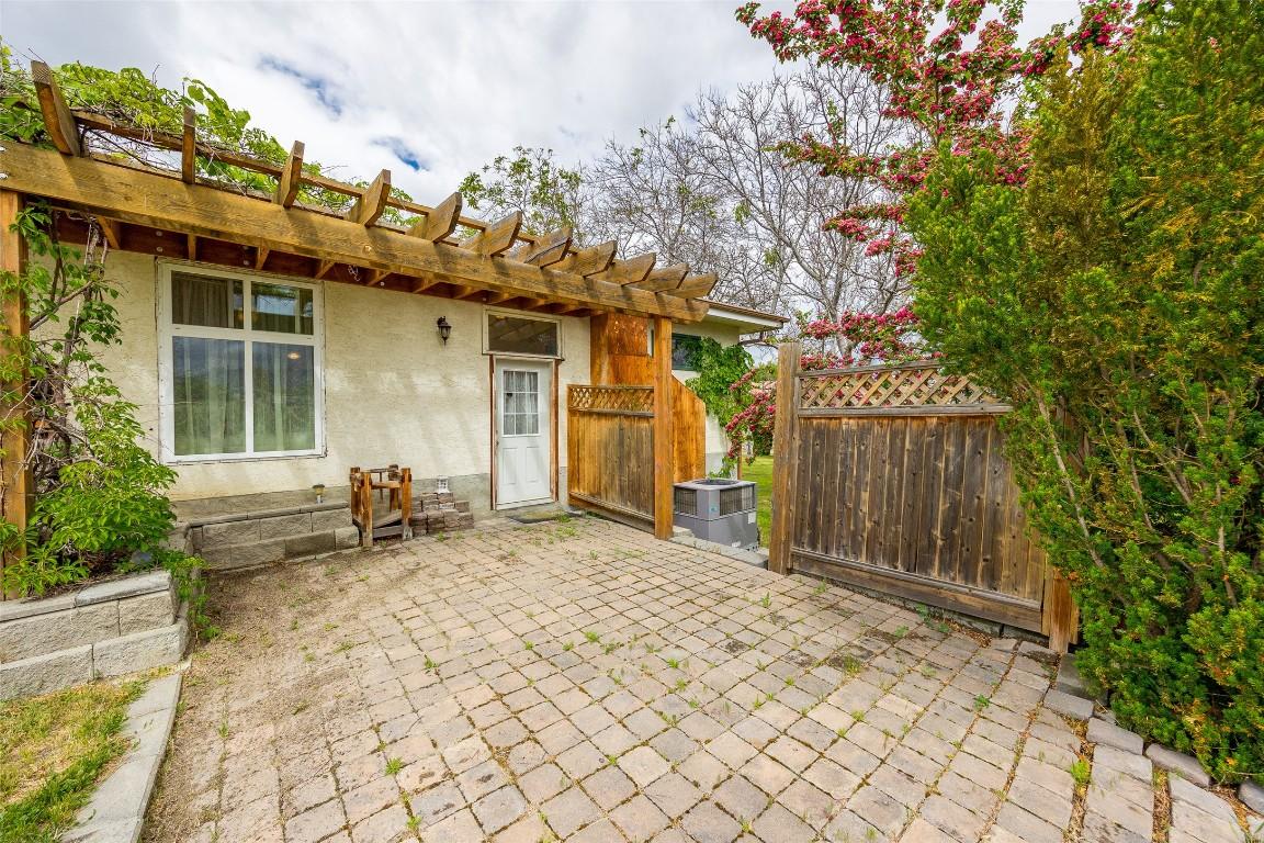 









3544


Elliott

Road,
West Kelowna,




BC
V4T 1N9

