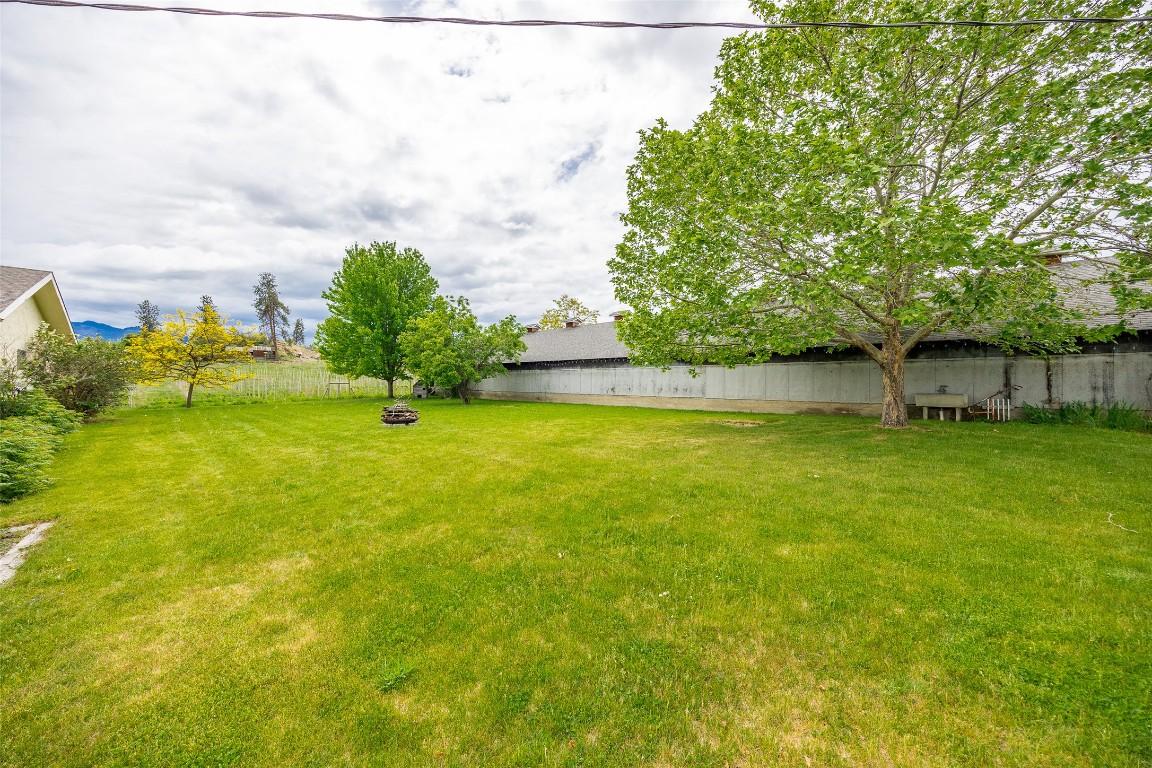 









3544


Elliott

Road,
West Kelowna,




BC
V4T 1N9

