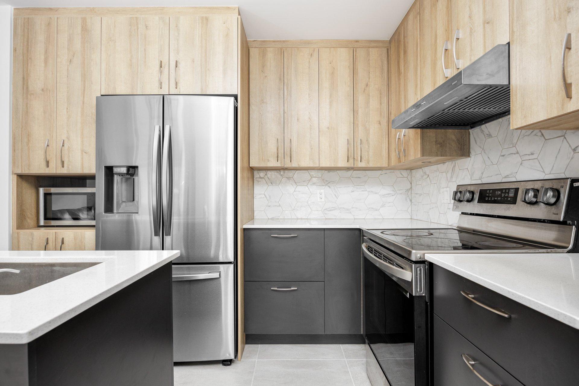 









3260


Rue du Riesling

,
Sainte-Marthe-sur-le-Lac,




QC
J0N1P0

