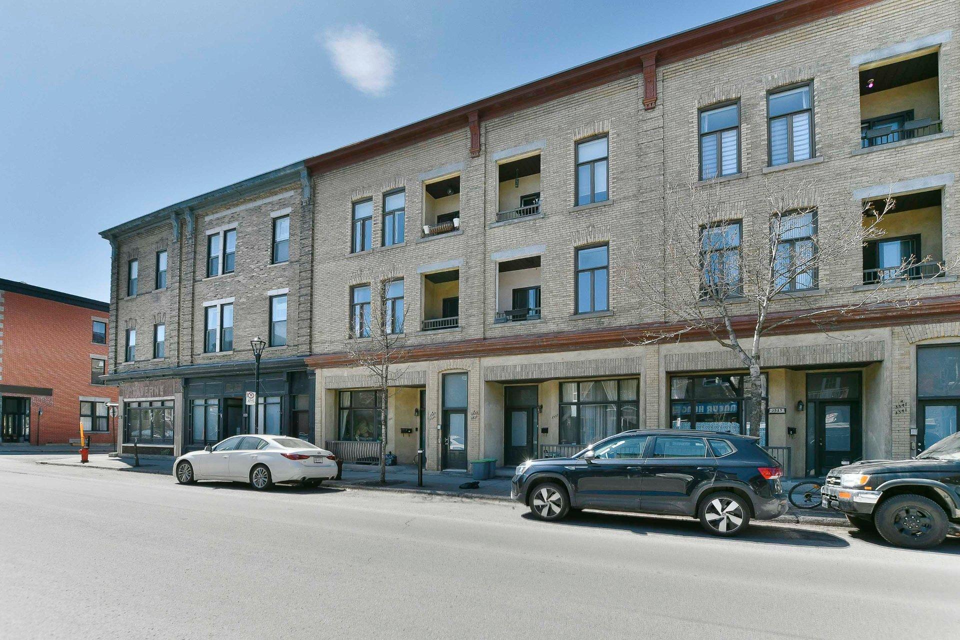 









3533


Rue Ste-Catherine E.

, A,
Montréal (Mercier/Hochelaga-Maisonneuve),




QC
H1W2E4

