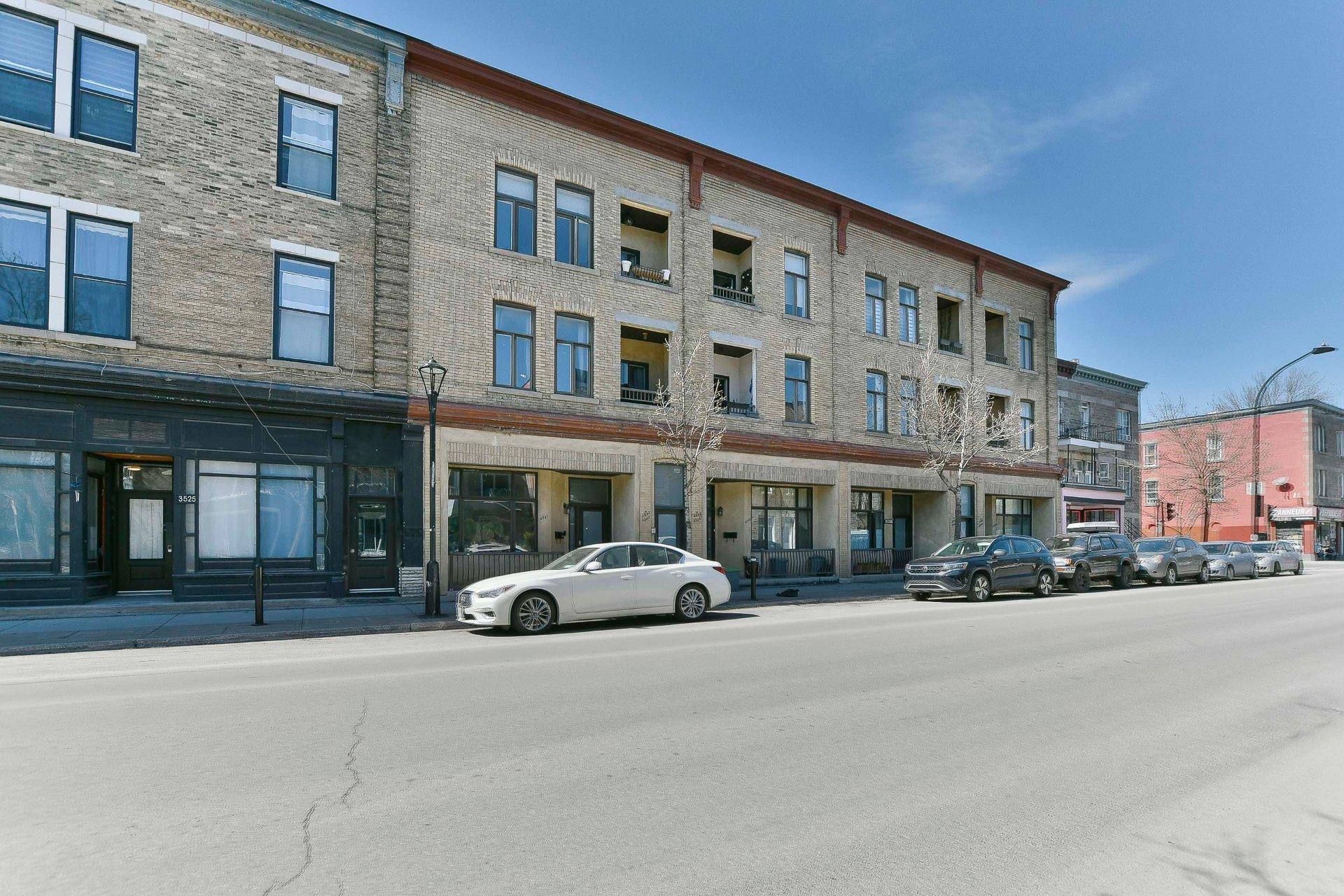 









3533


Rue Ste-Catherine E.

, A,
Montréal (Mercier/Hochelaga-Maisonneuve),




QC
H1W2E4

