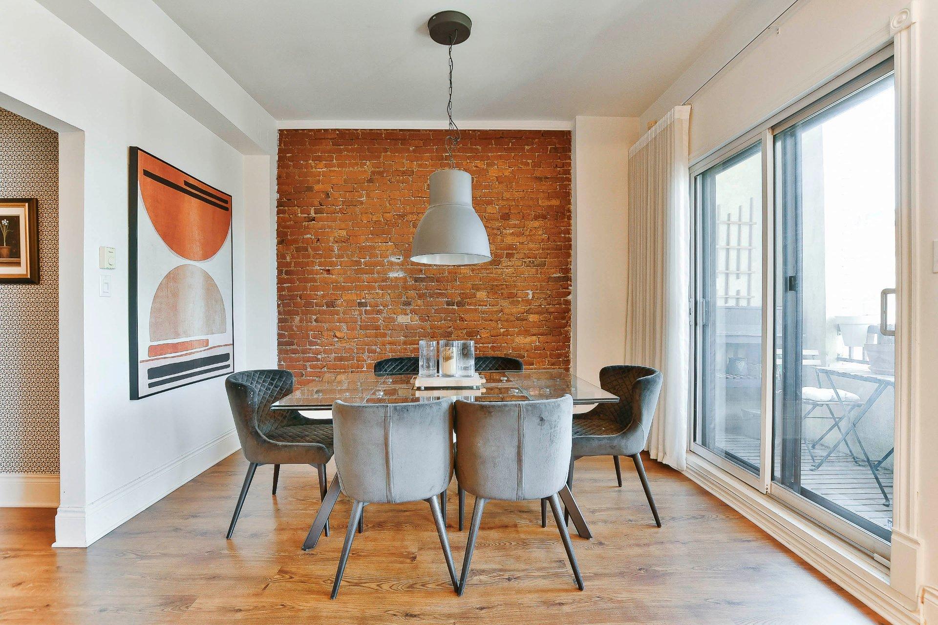 









3533


Rue Ste-Catherine E.

, A,
Montréal (Mercier/Hochelaga-Maisonneuve),




QC
H1W2E4

