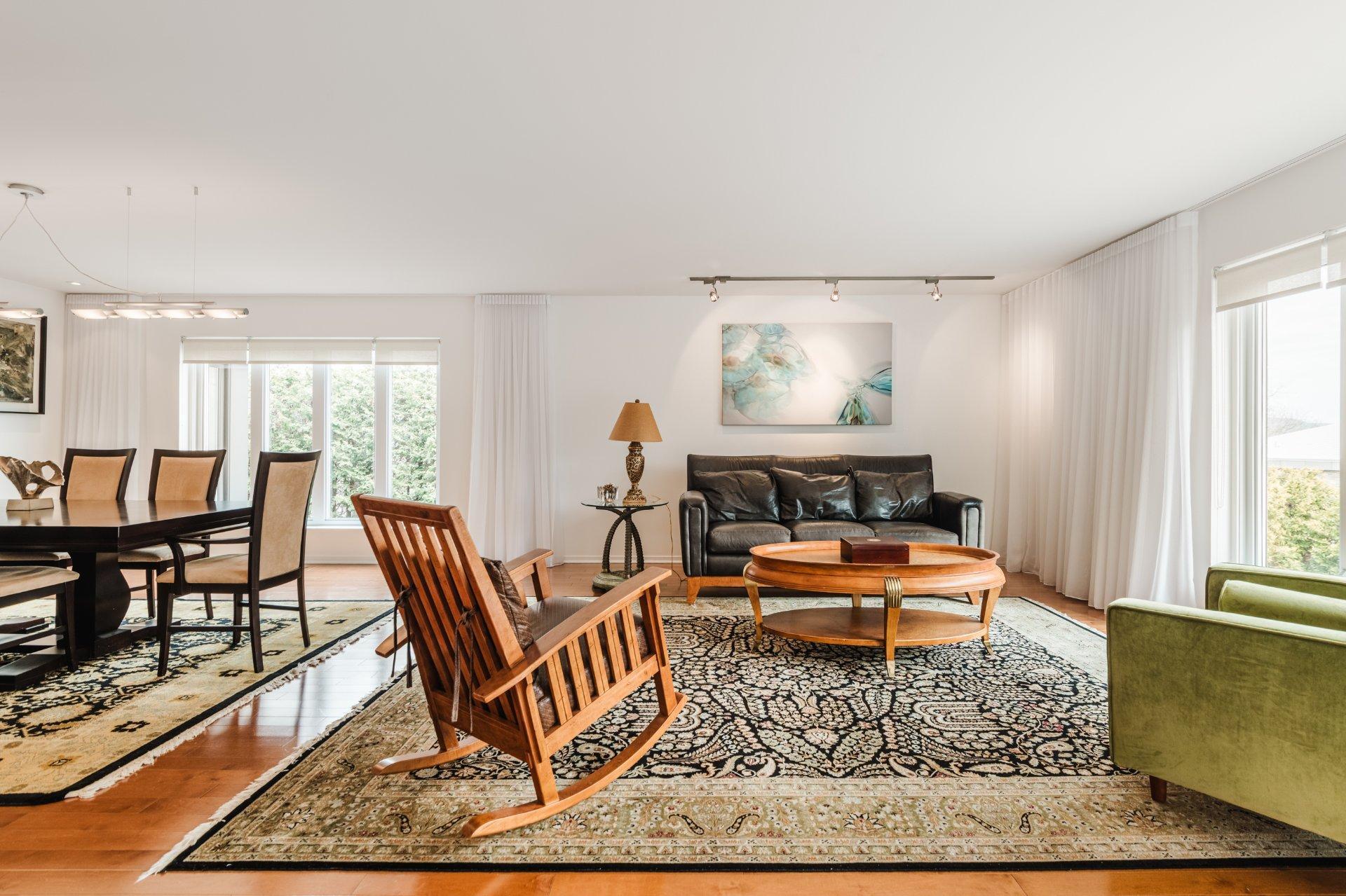 









1495


Rue des Alouettes

,
Saint-Bruno-de-Montarville,




QC
J3V6E4

