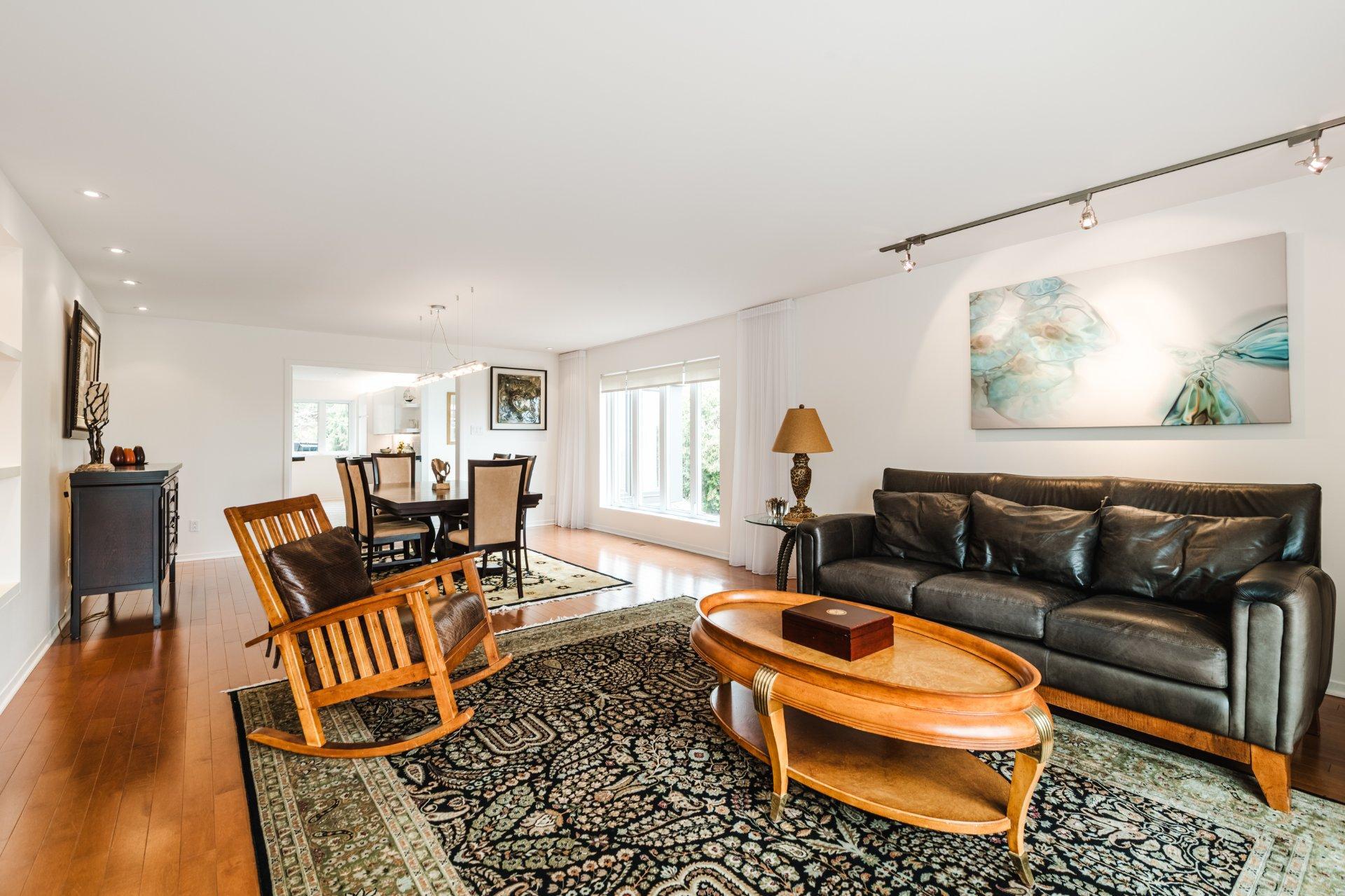 









1495


Rue des Alouettes

,
Saint-Bruno-de-Montarville,




QC
J3V6E4

