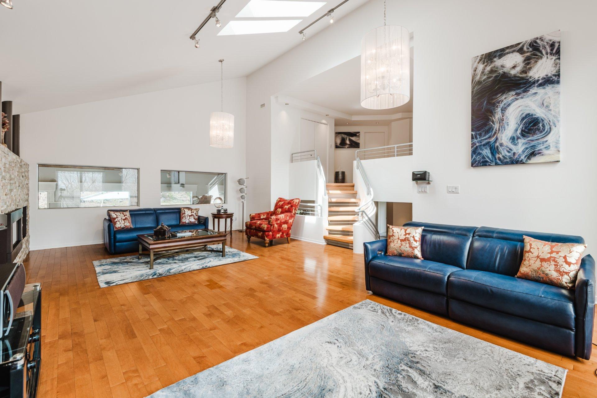 









1495


Rue des Alouettes

,
Saint-Bruno-de-Montarville,




QC
J3V6E4


