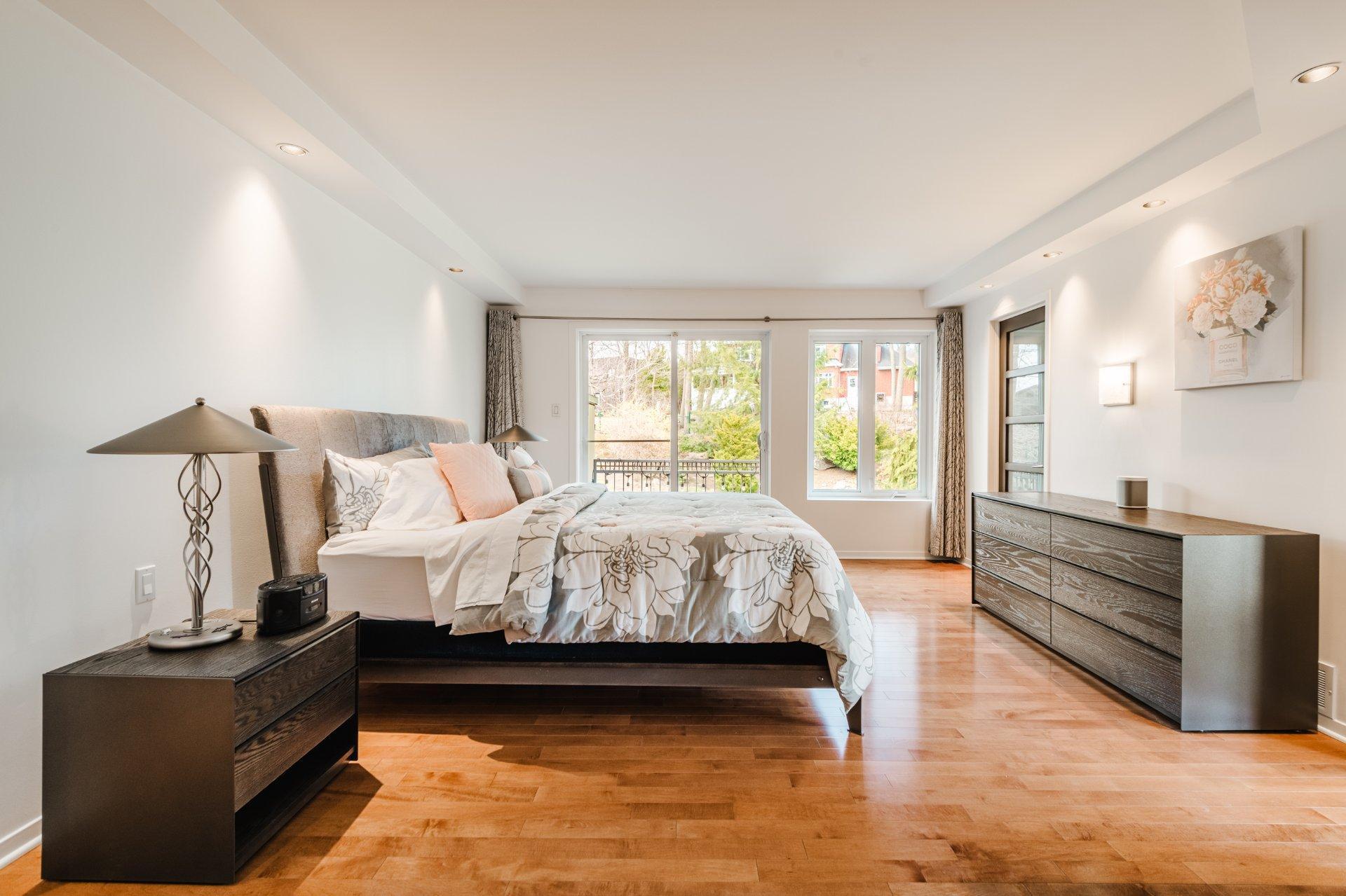 









1495


Rue des Alouettes

,
Saint-Bruno-de-Montarville,




QC
J3V6E4

