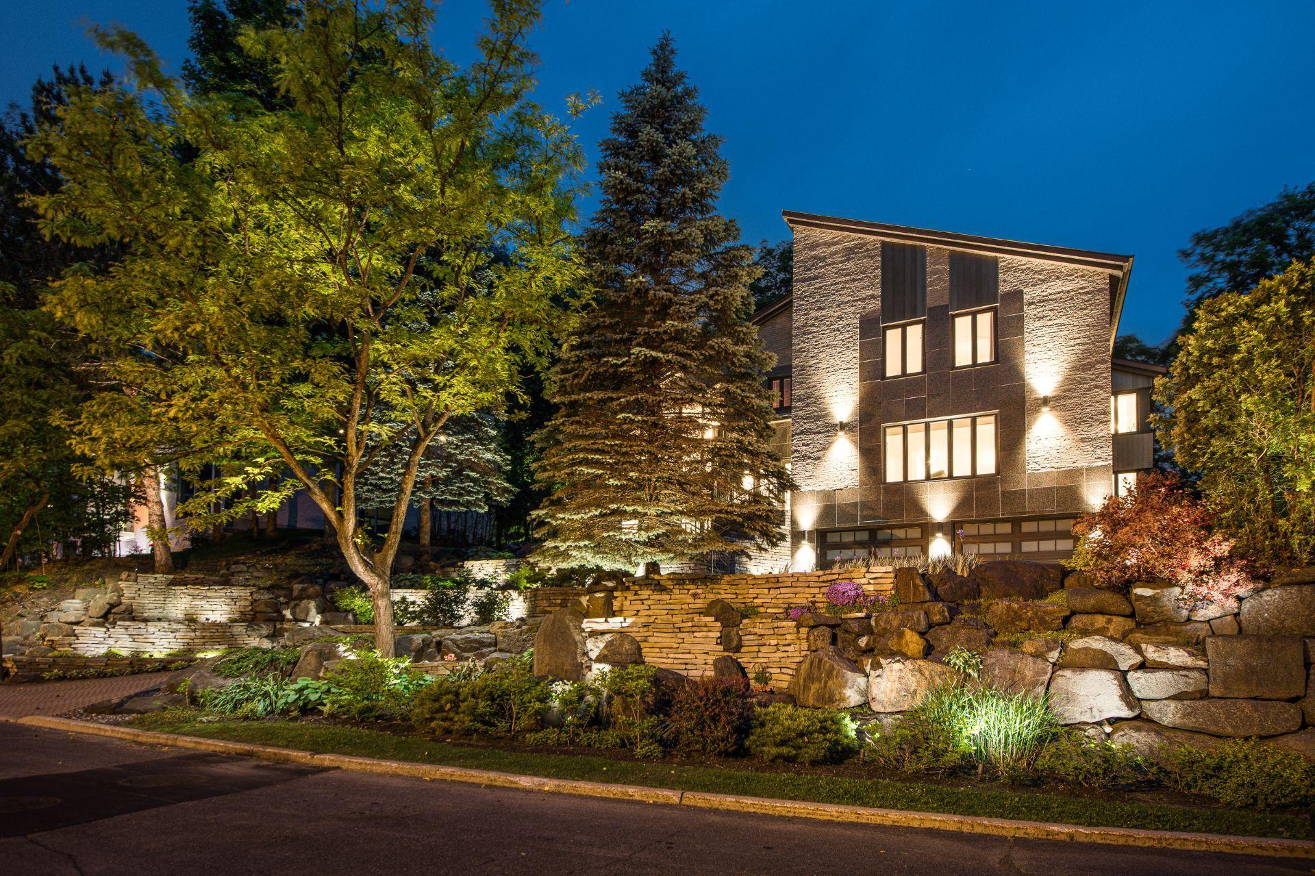 









1495


Rue des Alouettes

,
Saint-Bruno-de-Montarville,




QC
J3V6E4


