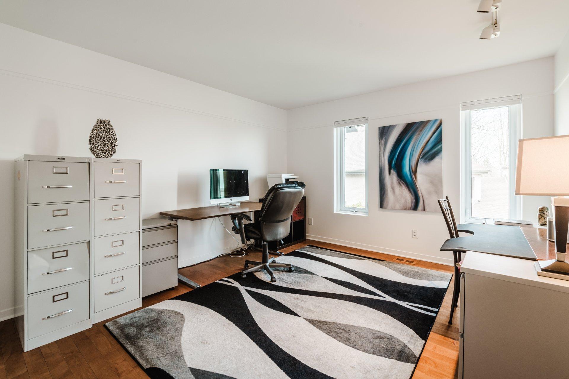 









1495


Rue des Alouettes

,
Saint-Bruno-de-Montarville,




QC
J3V6E4

