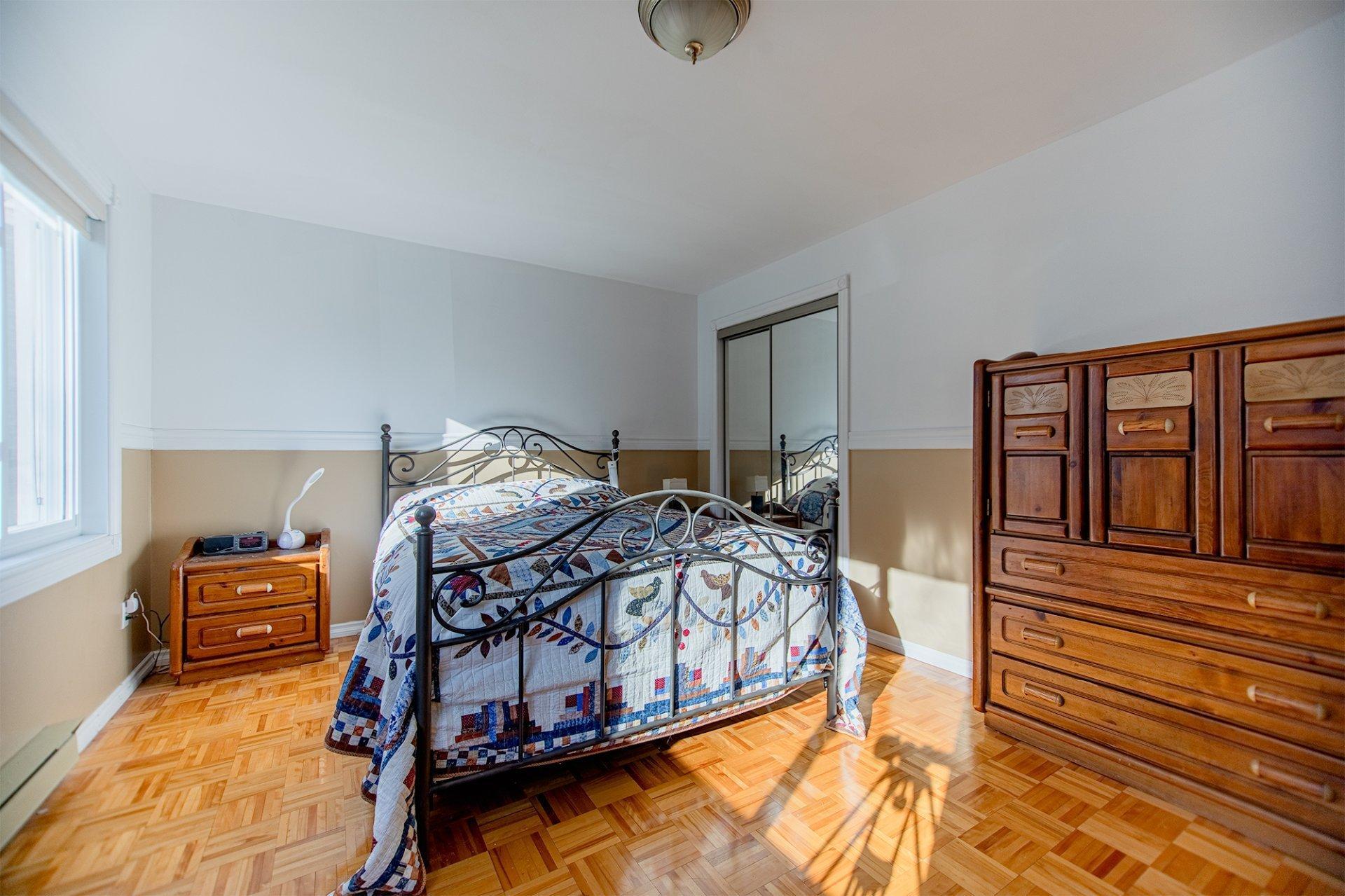 









700


Rue des Pâquerettes

,
Chertsey,




QC
J0K3K0


