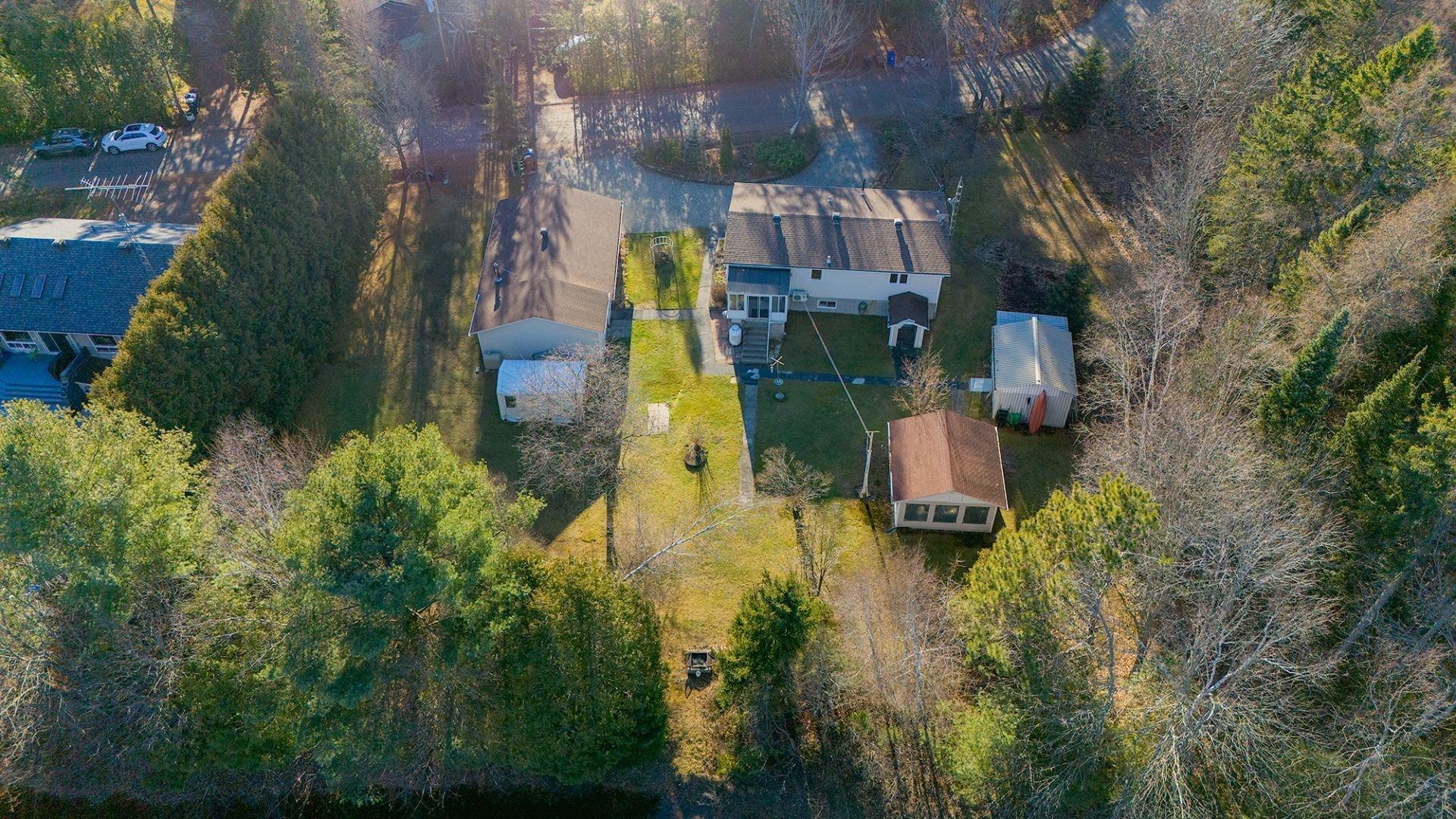 









700


Rue des Pâquerettes

,
Chertsey,




QC
J0K3K0

