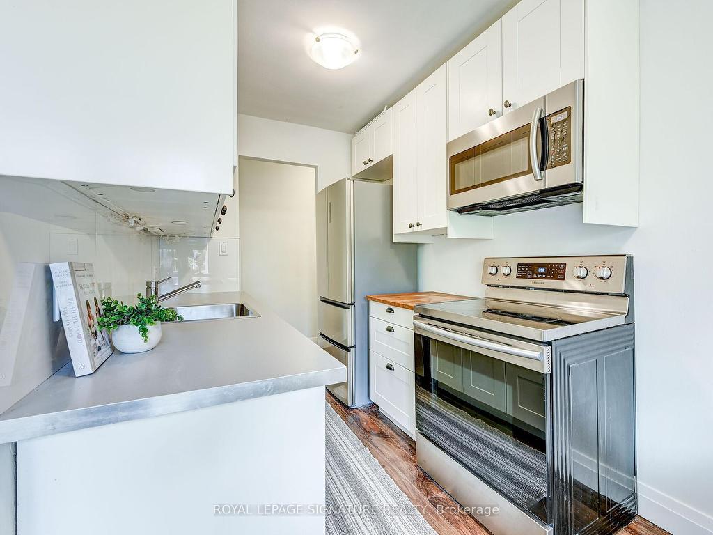 









40


Cavell

Avenue,
Toronto,




ON
M8V 1P2

