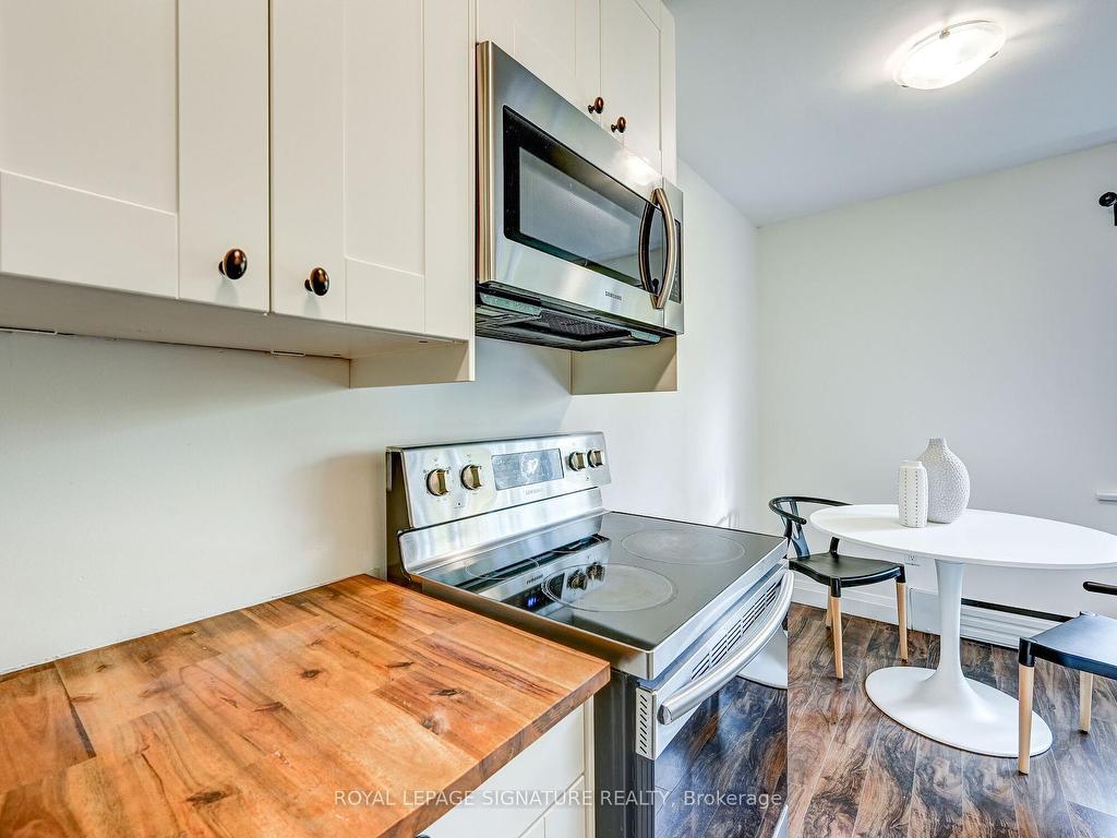









40


Cavell

Avenue,
Toronto,




ON
M8V 1P2

