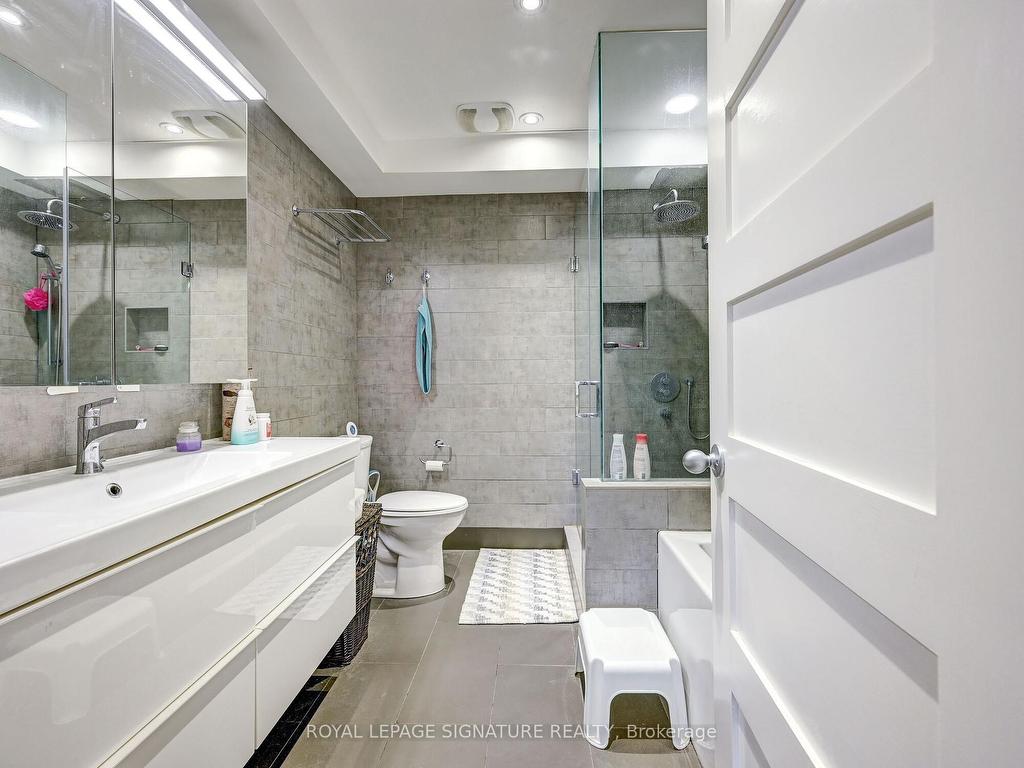 









40


Cavell

Avenue,
Toronto,




ON
M8V 1P2

