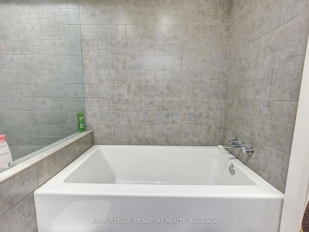 









40


Cavell

Avenue,
Toronto,




ON
M8V 1P2

