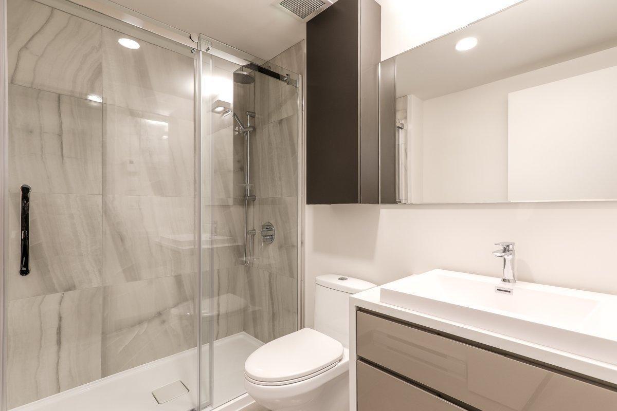 









1288


Rue St-Antoine O.

, 905,
Montréal (Ville-Marie),




QC
H3C0X6

