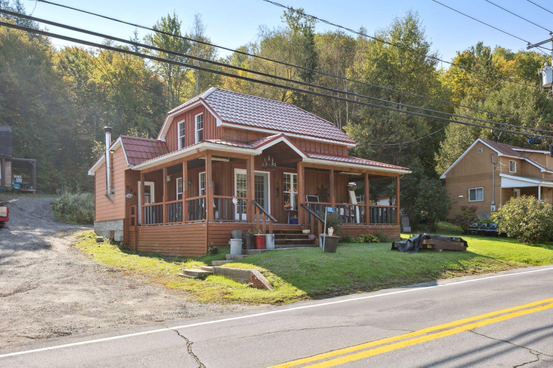 









556


Route 309

,
Val-des-Bois,




QC
J0X3C0

