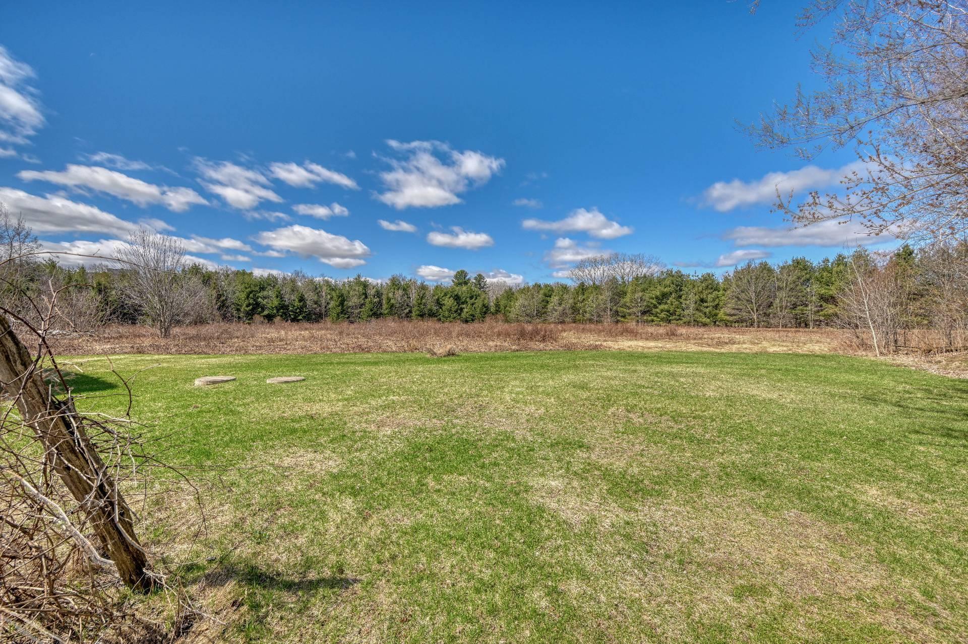 









1253Z


Ch. Pincourt

,
Mascouche,







QC
J7L2X8

