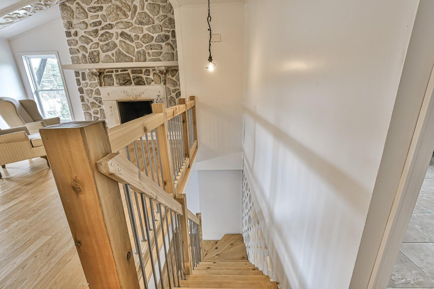 









2659

 - 2661


Ch. du Village

,
Saint-Adolphe-d'Howard,




QC
J0T2B0

