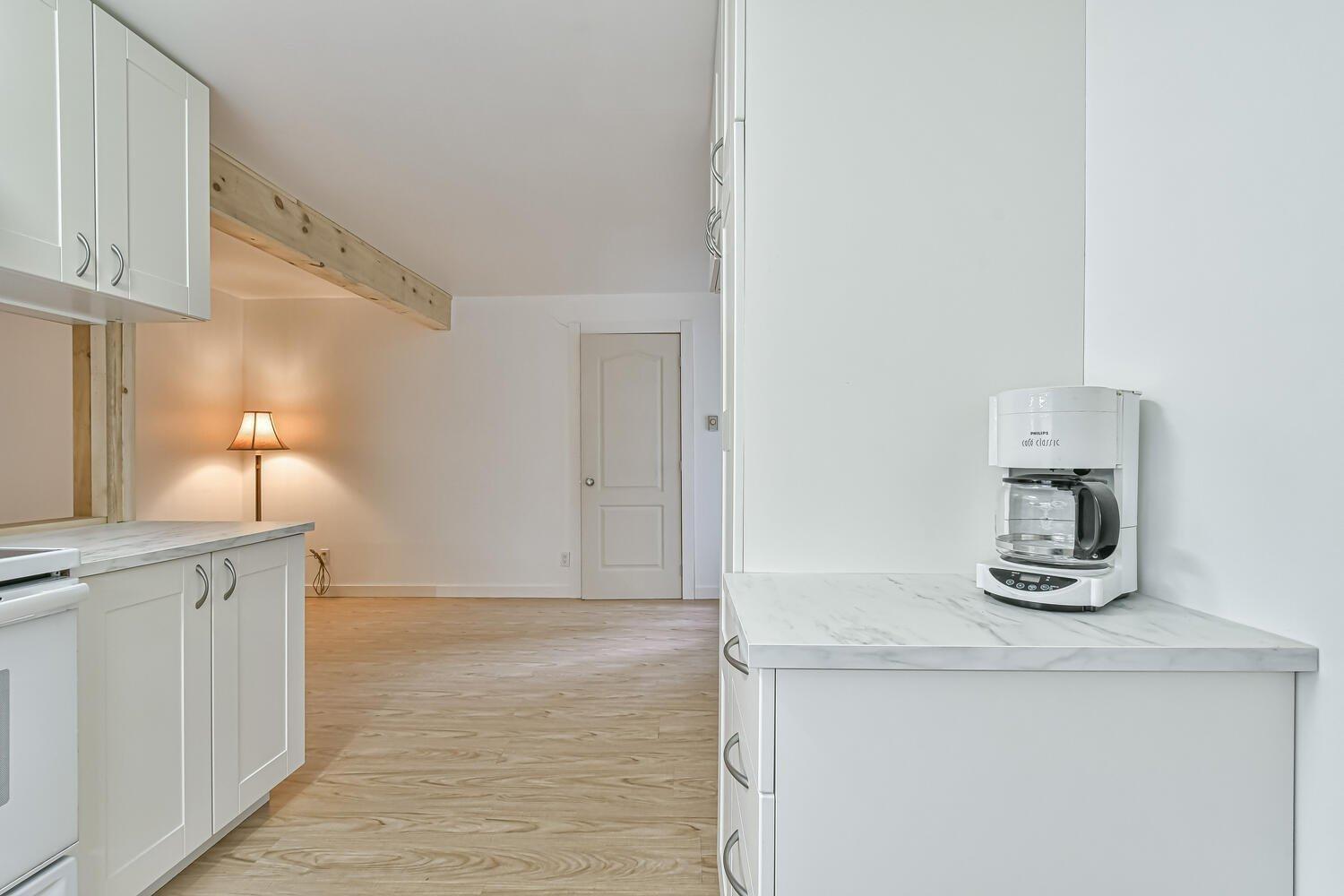 









2659

 - 2661


Ch. du Village

,
Saint-Adolphe-d'Howard,




QC
J0T2B0

