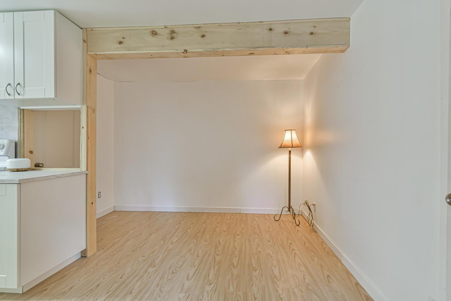 









2659

 - 2661


Ch. du Village

,
Saint-Adolphe-d'Howard,




QC
J0T2B0

