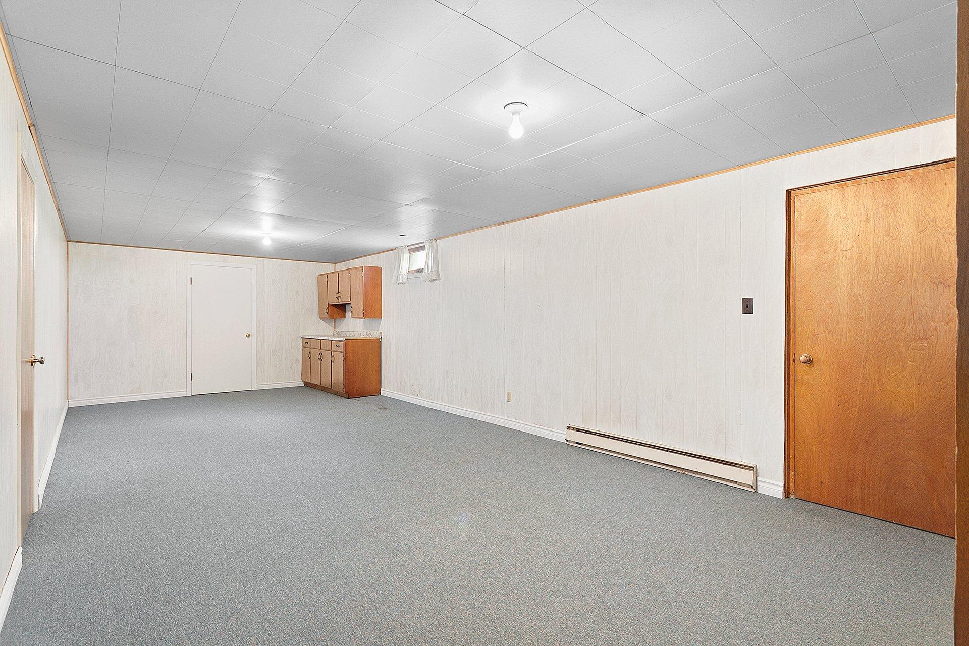 









225


Rue Willow

,
Shawville,




QC
J0X2Y0

