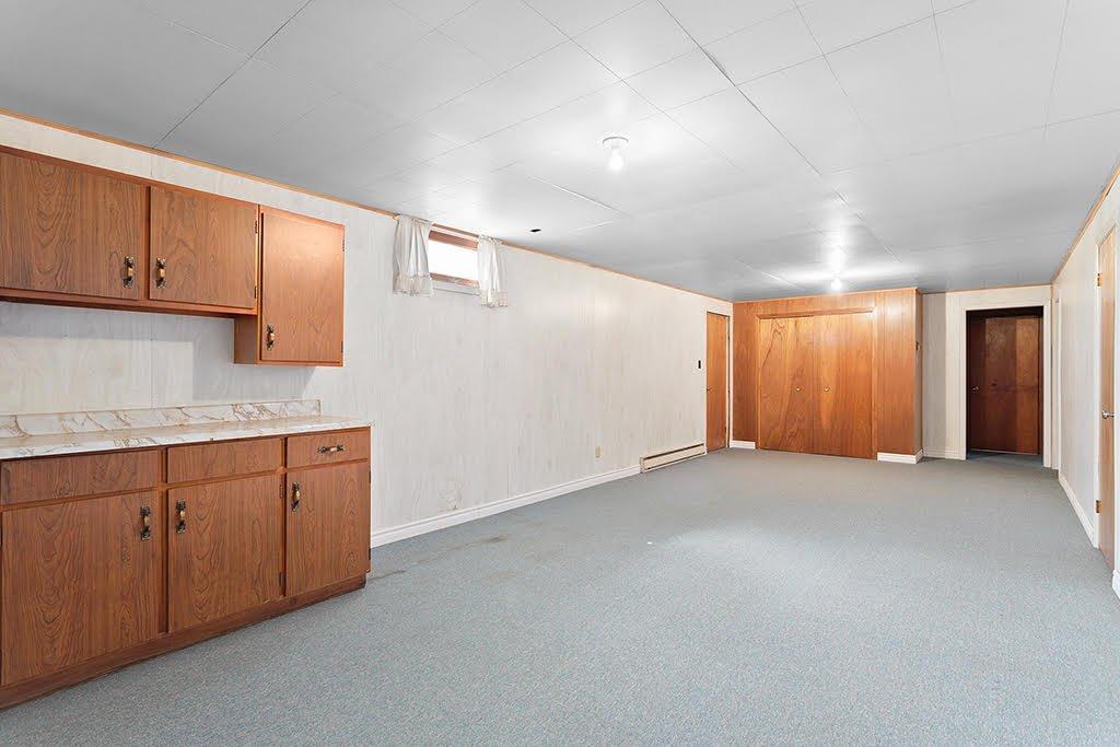 









225


Rue Willow

,
Shawville,




QC
J0X2Y0

