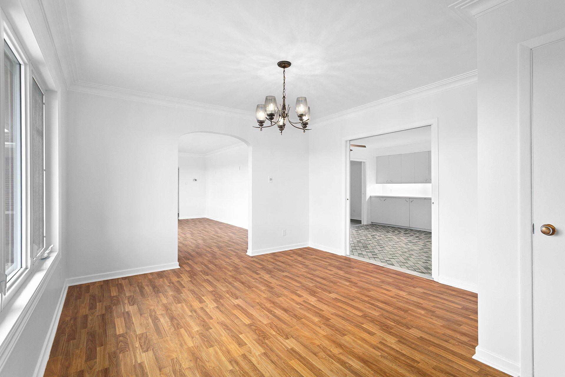 









225


Rue Willow

,
Shawville,




QC
J0X2Y0

