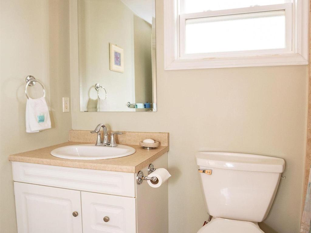 












2395 Iona Road

,
Iona,




PE
C0A 1A0

