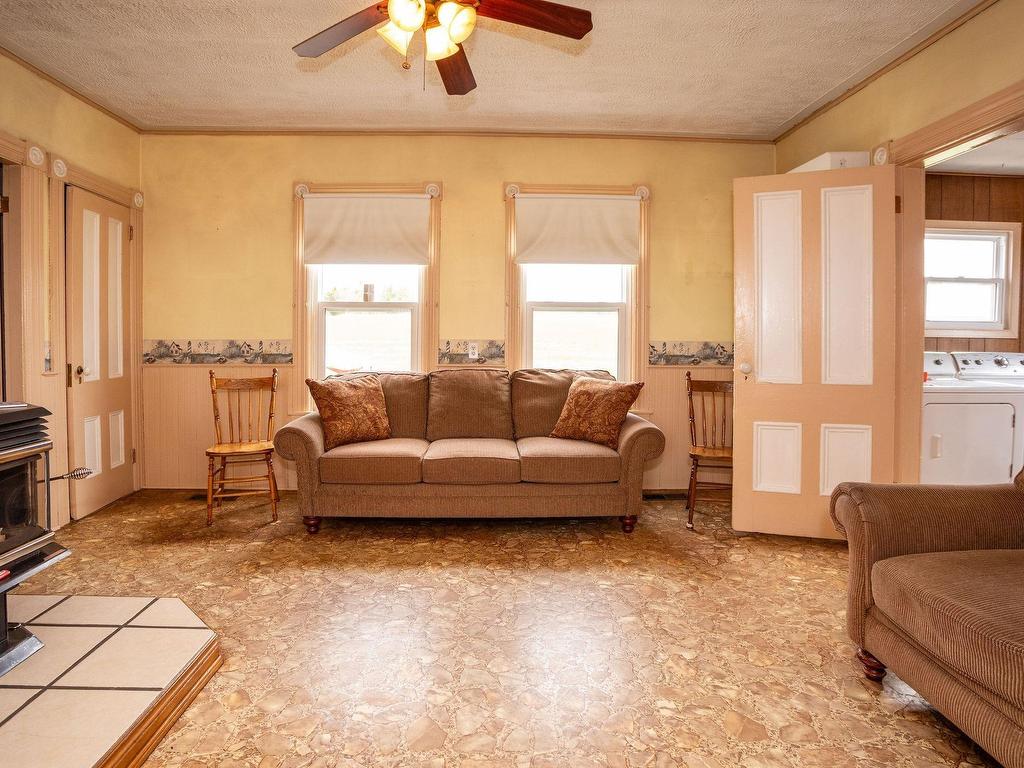 












2395 Iona Road

,
Iona,




PE
C0A 1A0

