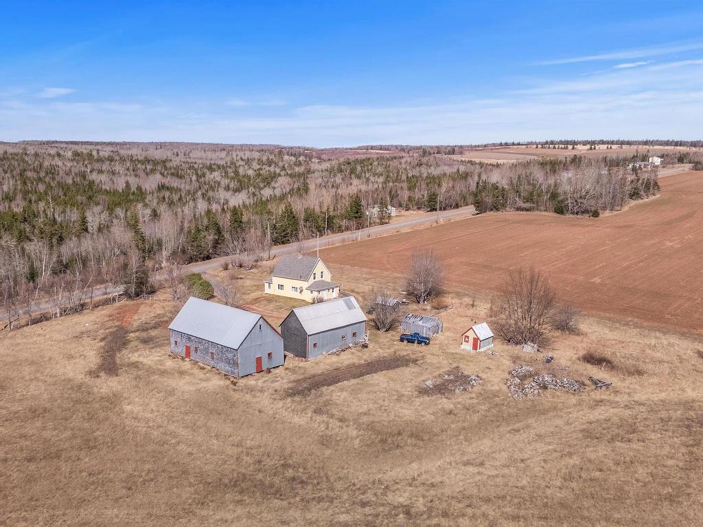 












2395 Iona Road

,
Iona,




PE
C0A 1A0

