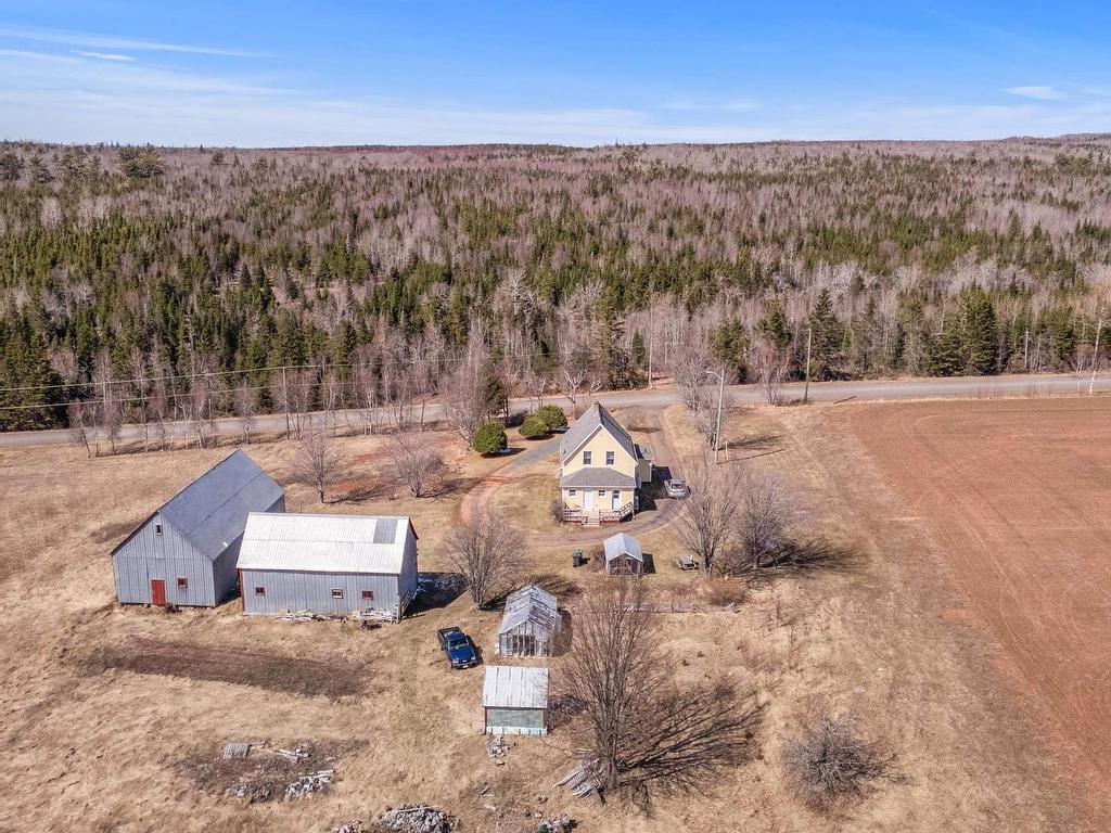












2395 Iona Road

,
Iona,




PE
C0A 1A0

