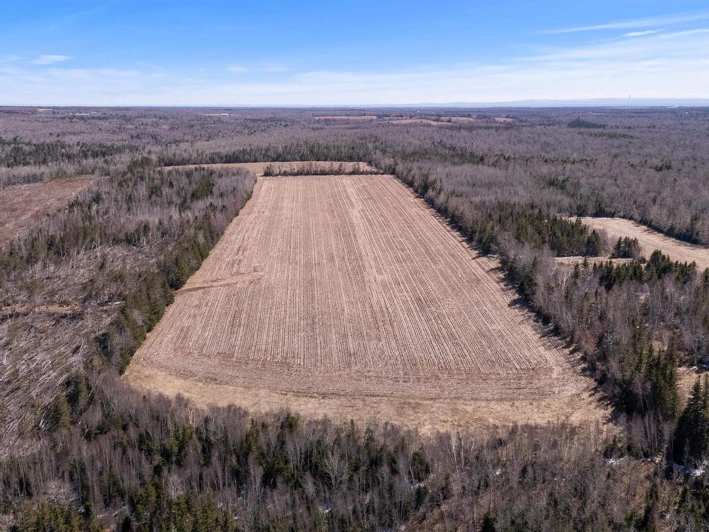












2395 Iona Road

,
Iona,




PE
C0A 1A0

