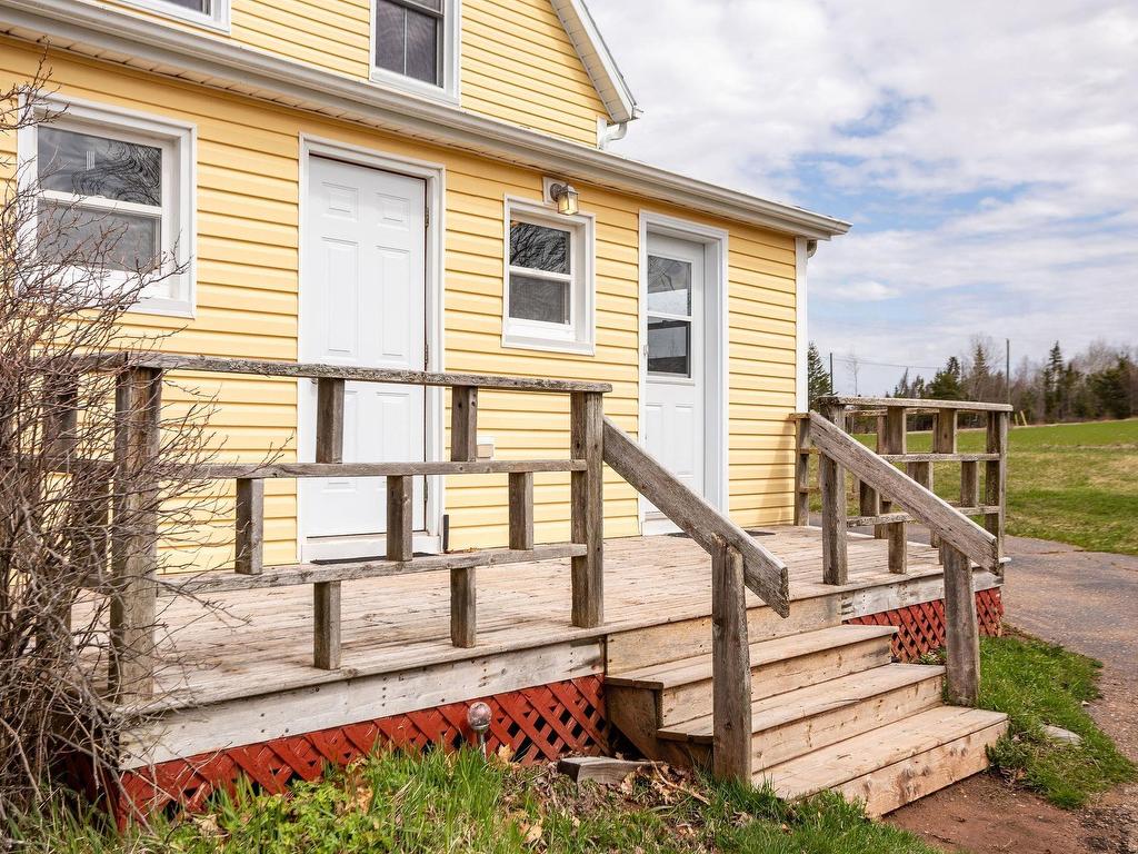 












2395 Iona Road

,
Iona,




PE
C0A 1A0

