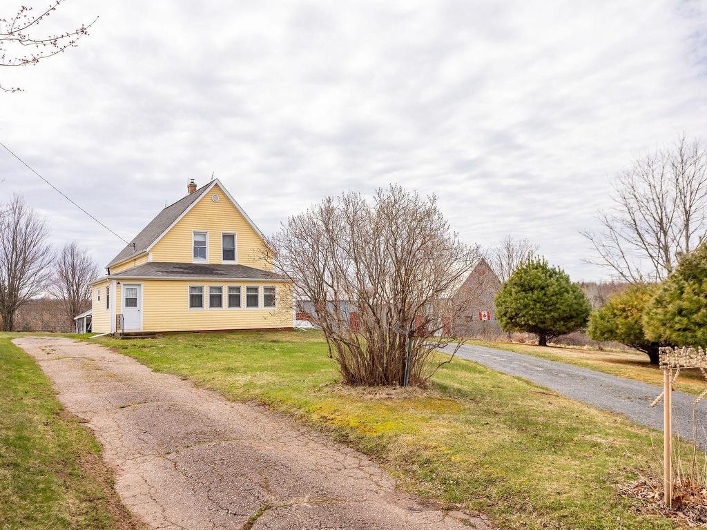 












2395 Iona Road

,
Iona,




PE
C0A 1A0

