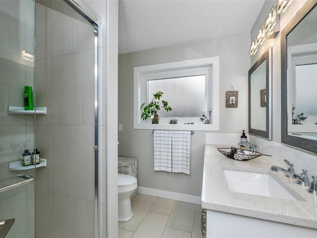 









317


Gull

Rd,
View Royal,




BC
V9B 1L3


