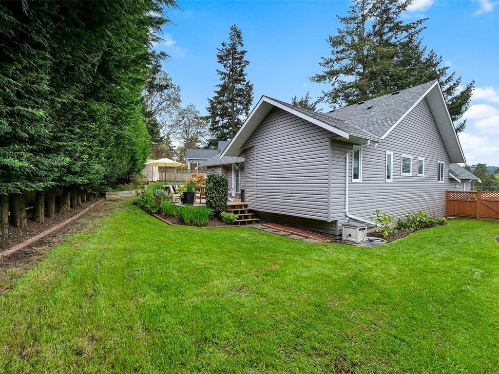 









317


Gull

Rd,
View Royal,




BC
V9B 1L3

