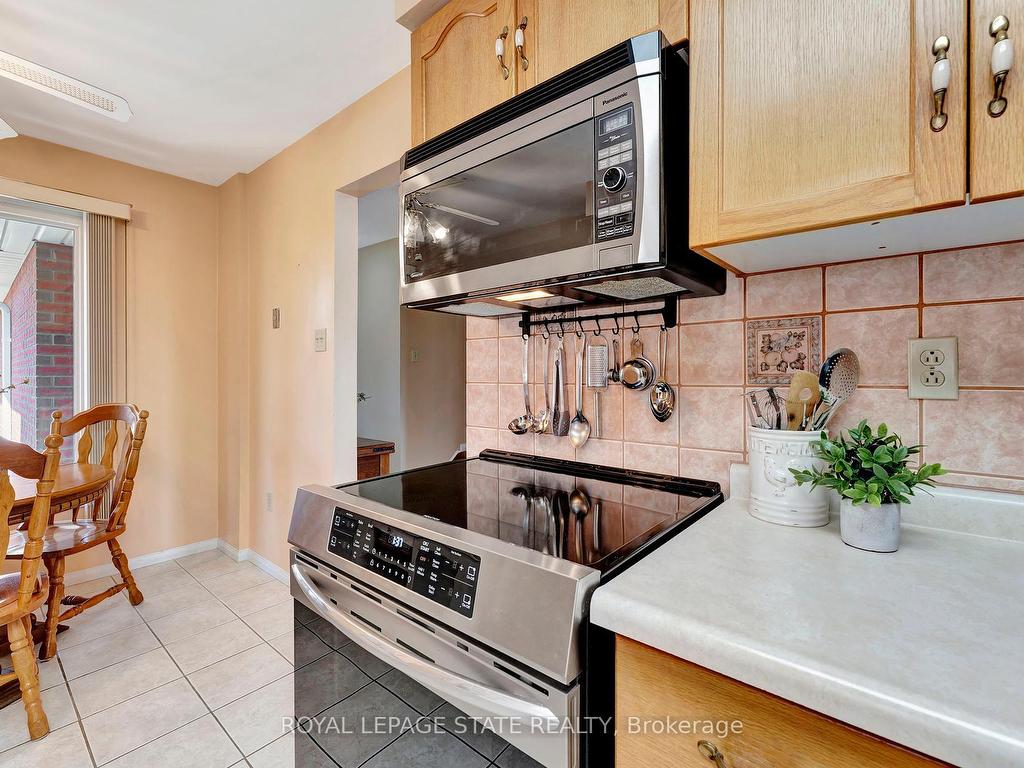 









50


Ossington

Drive,
Hamilton,




ON
L8W 3S4

