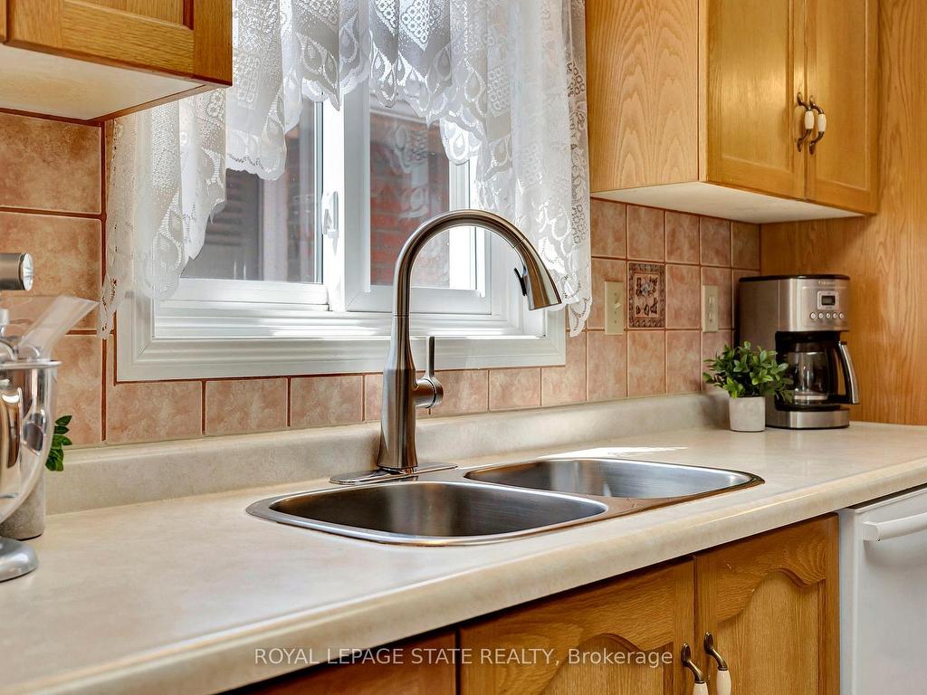 









50


Ossington

Drive,
Hamilton,




ON
L8W 3S4

